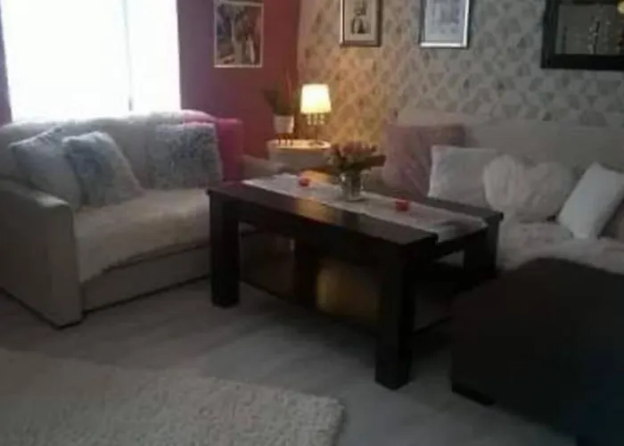 Nowoczesne Mieszkanie Blisko Natury I Sklepu Biedronka 카르파츠