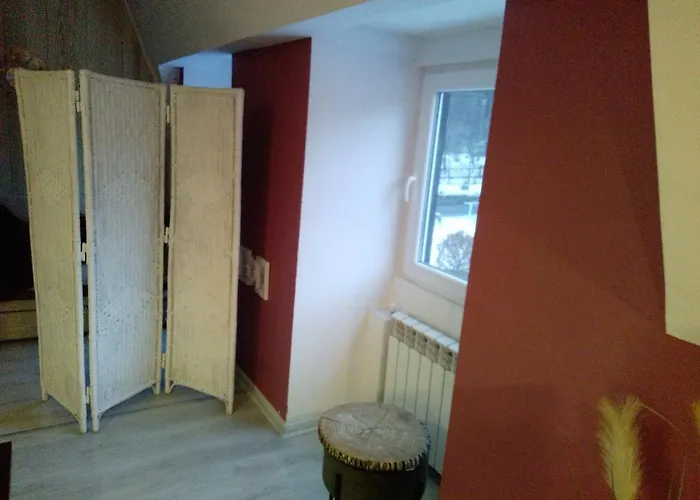 Nowoczesne Mieszkanie Blisko Natury I Sklepu Biedronka Appartement Karpacz
